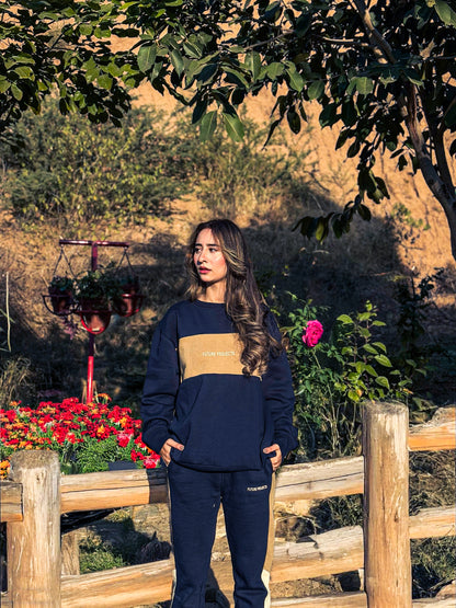 Women's Premium Round-Neck Comfortable Tracksuits for Winter